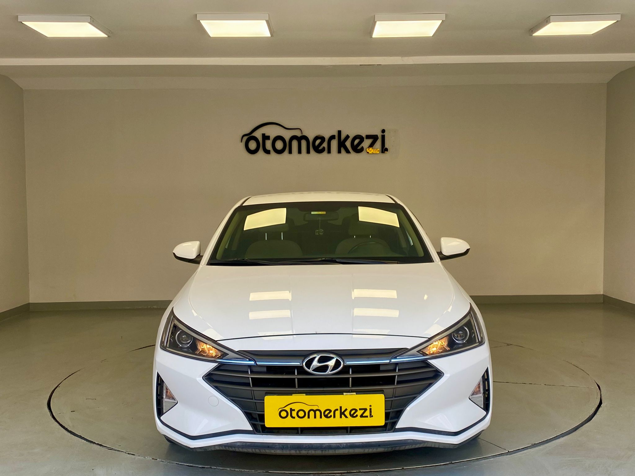 HYUNDAI ELANTRA 7